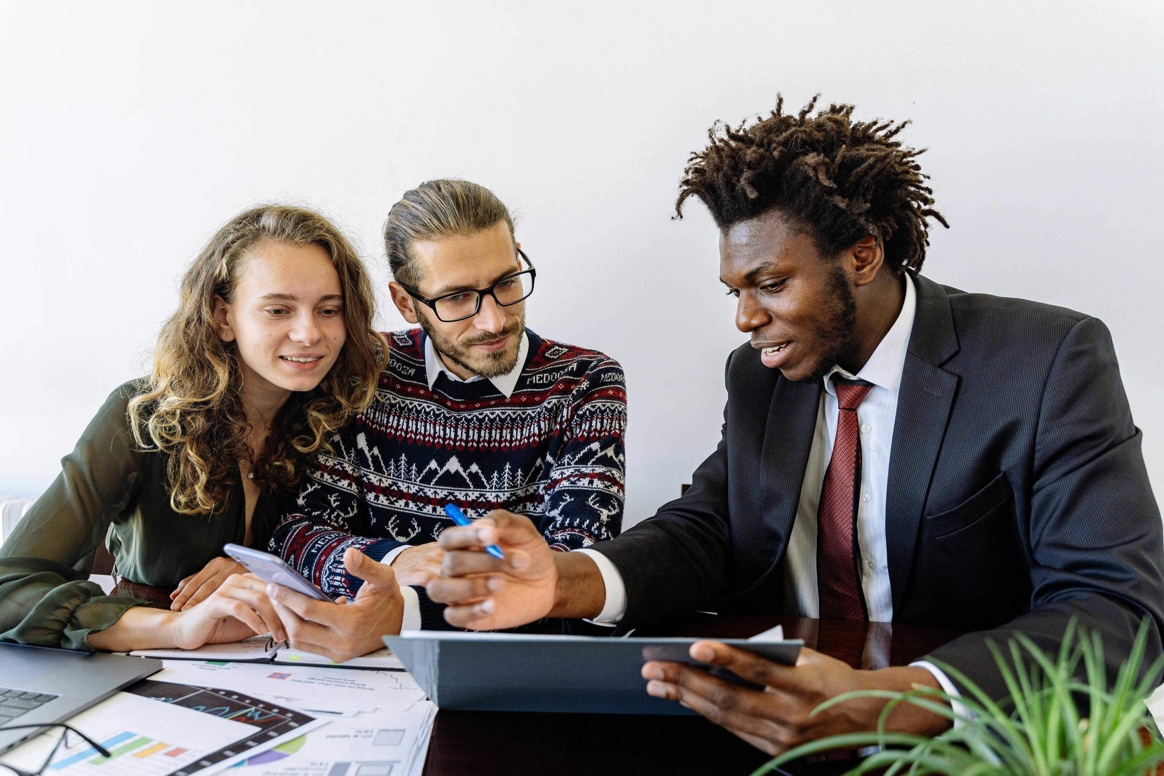 Why-is-Sales-Engagement-Becoming-Sales-Enablement?